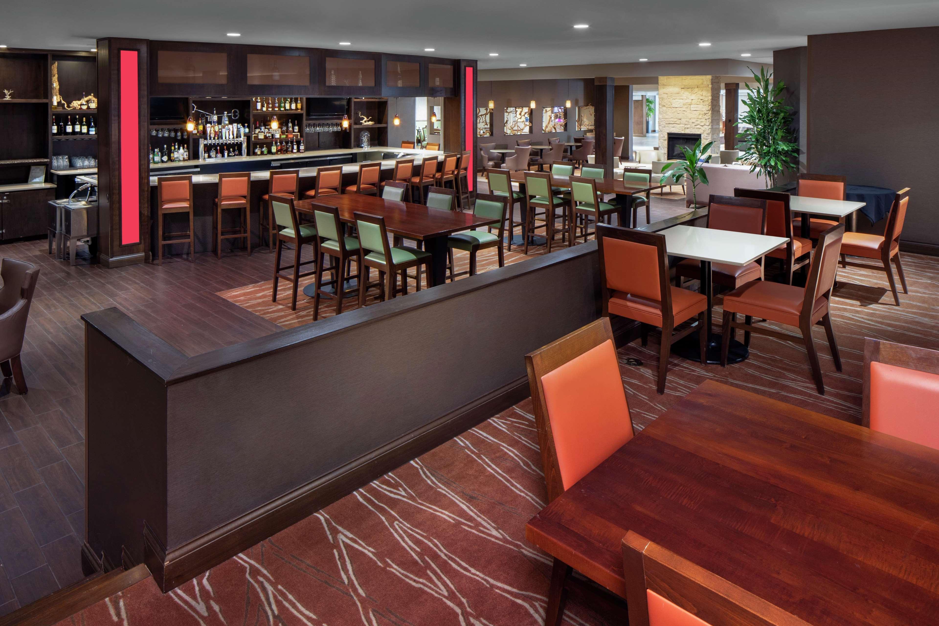 Doubletree By Hilton Cleveland East Beachwood Extérieur photo